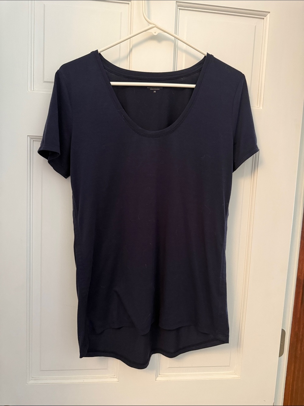 Athleta Navy Scoop Neck Short Sleeve Tee
